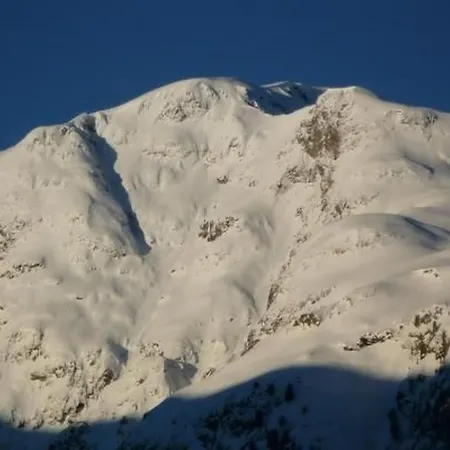 Chesa Tramer By Interhome *