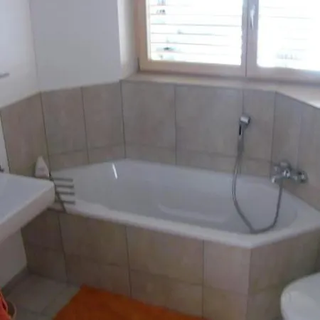Apartamento Chesa Tramer By Interhome *