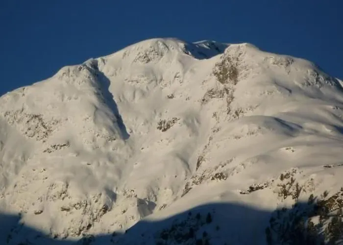 Chesa Tramer By Interhome *